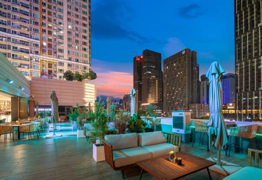 IMPERIAL TRADERS ELONG HOTELHotel Overview