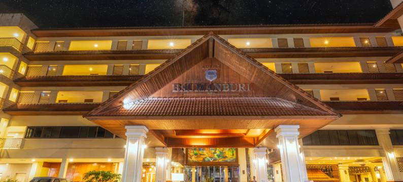 芭东柏丽酒店(Baumanburi Hotel Patong)图片