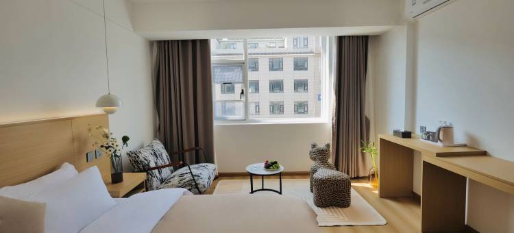 森巷酒店(大理洱海公园高铁站店)图片