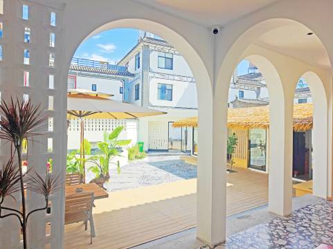 洱海栖家庭智能影院酒店(龙龛码头店)