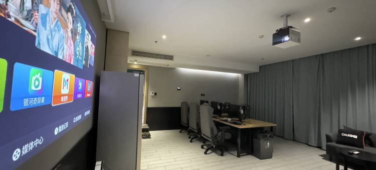 爱电竞酒店(苏州观前街平江路店)图片