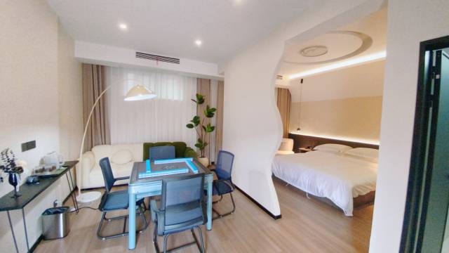 汝南柏雅民宿(汝南汽车站南海禅寺店)