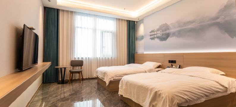 阜阳金泉湾汤泉酒店(闻集镇店)图片