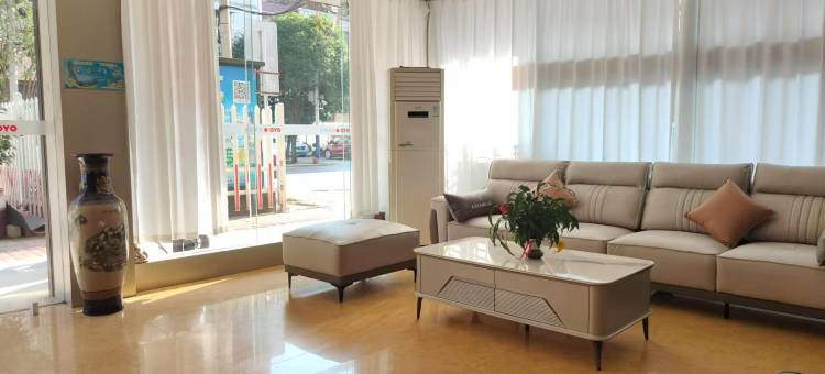 七月主题酒店(柳城金时代购物公园店)图片