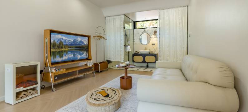 理想岛·IDEAL LAND·冬日滑雪轻法泳池私墅图片