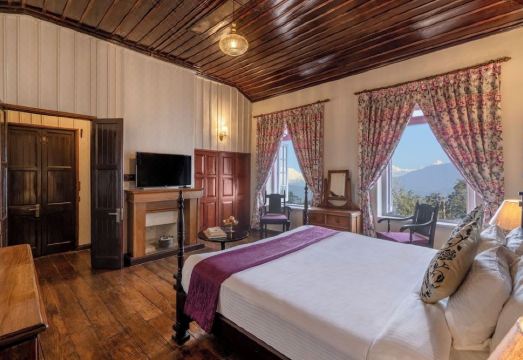 Sterling Park Kalimpong Hotel Overview