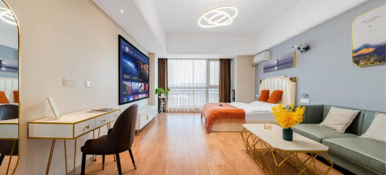 南京罗刹海影院公寓(雨花吾悦广场店)图片