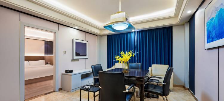 万华逸居酒店(于都高铁站店)图片