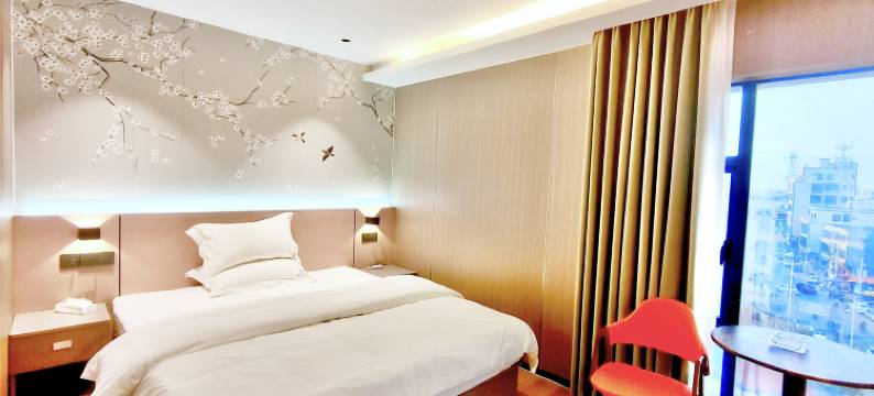 雷州富鼎公寓(英利店)图片