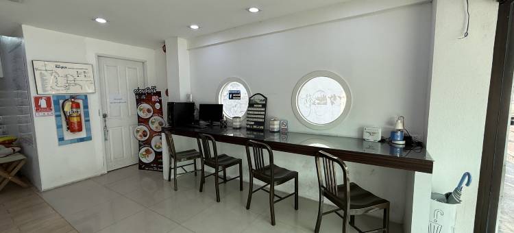 乘船公寓酒店和公寓(Bed by Boat @Nonthaburi Pier)图片