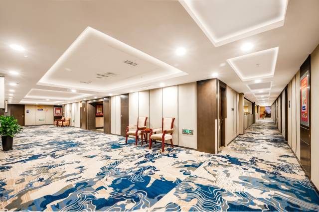 乌鲁木齐明园新时代大酒店(MM2购物中心自治区博物馆店)图片