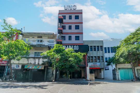 O Genteng 酒店,靠近 Genteng 市場,前身為 Uno 酒店(Hotel O Genteng Near Genteng Market Formerly Uno Hotel)