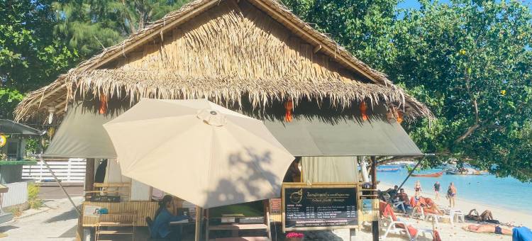 利普岛贝拉维斯塔海滩度假酒店(Bella Vista Beach Resort Koh Lipe)图片