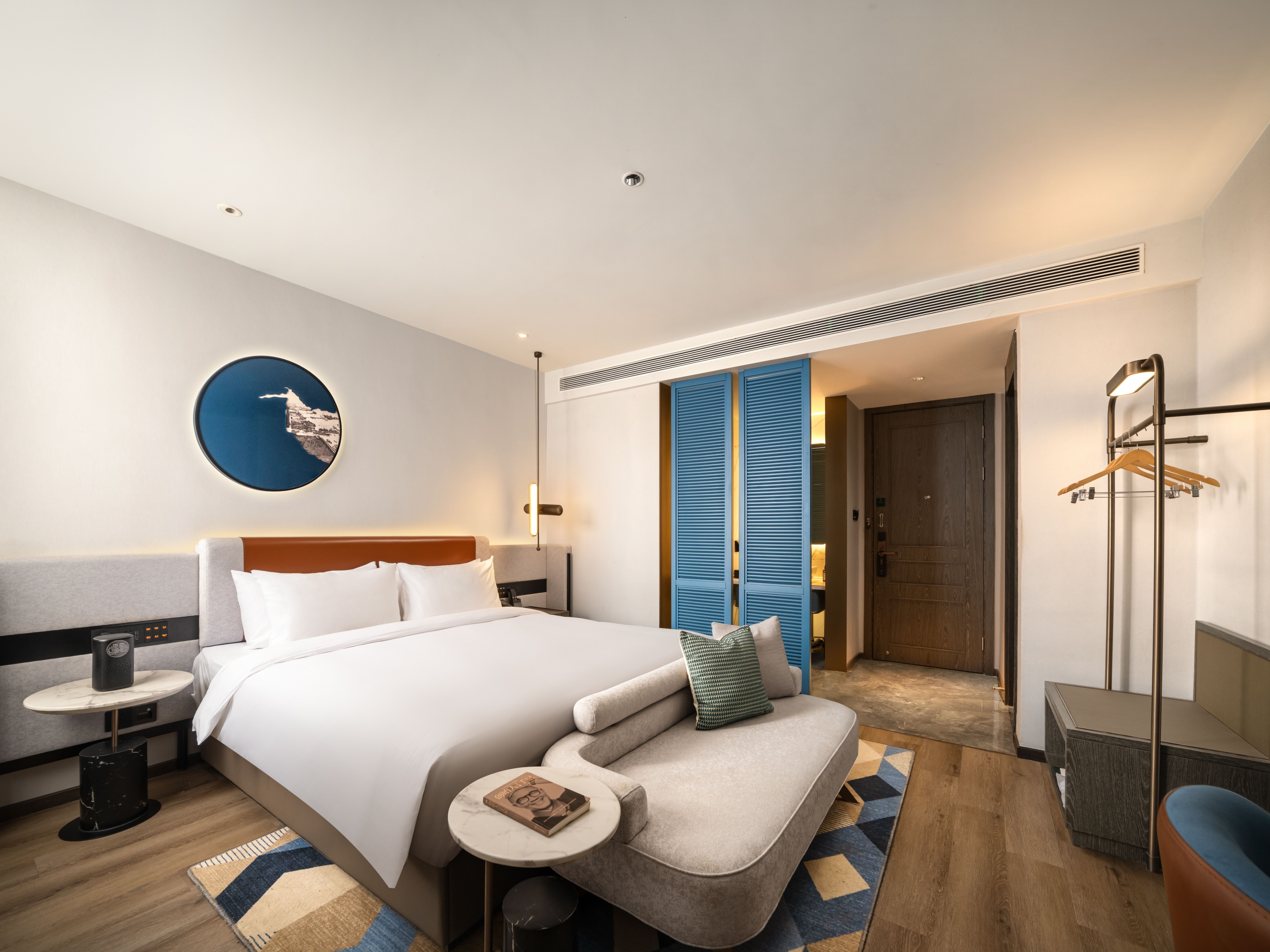 Grand Madison Wuhan Hankou on the Bund Hotel Overview