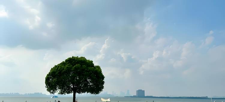 美程里酒店(苏州独墅湖高教区月亮湾地铁站店)图片