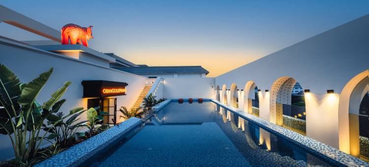 橙象ORANGE ELEPHANT空中泳池度假酒店(西双版纳景洪市店)图片