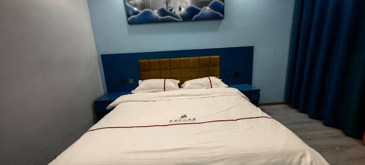 泽库高原红大酒店图片