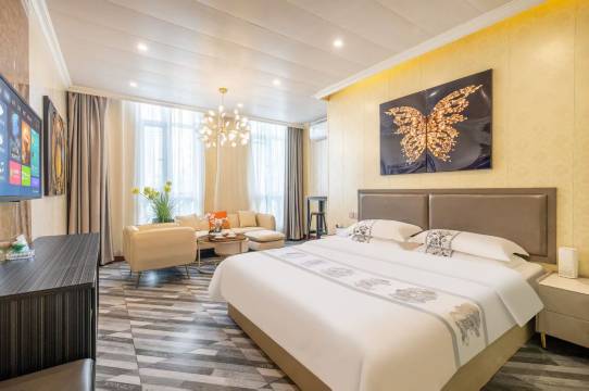 大连凯西酒店(大连北站华南广场店)