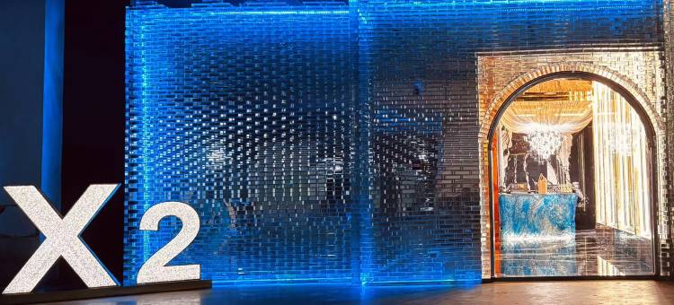 X2定制酒店(乐山高铁站世豪广场店)图片