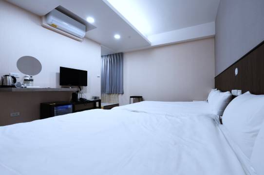 宜兰可青大饭店