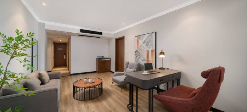 柏曼酒店(重庆合川高铁站文峰古街店)图片