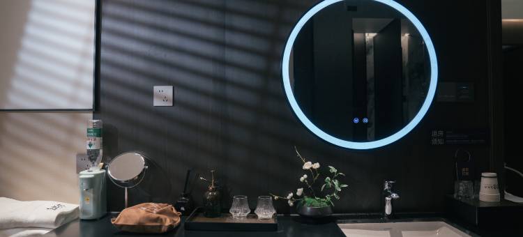 乌托邦民宿(徐州苏宁广场民主北路地铁站店)图片