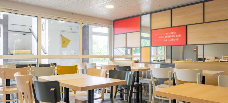 布洛涅-苏尔-梅 圣马丁民宿酒店(B&B Hotel Boulogne-Sur-Mer Saint-Martin)图片