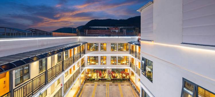 季枫酒店  Jifeng Hotel (香格里拉独克宗古城店)图片