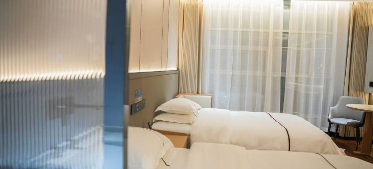 旬阳简一大酒店(祝尔康大道旬中后街店)图片