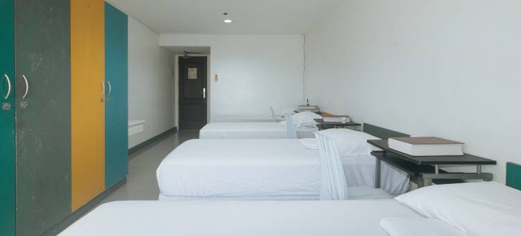 Cara Celine Dormtel by RedDoorz near Taft图片