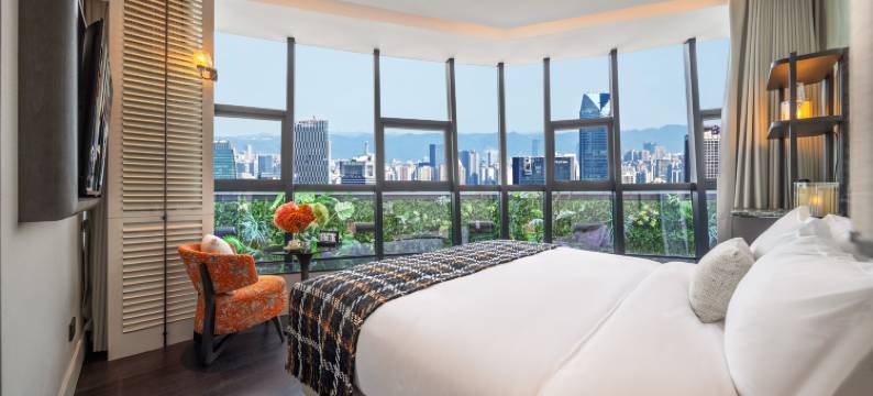 空尚高空江景酒店(重庆解放碑步行街洪崖洞店)图片