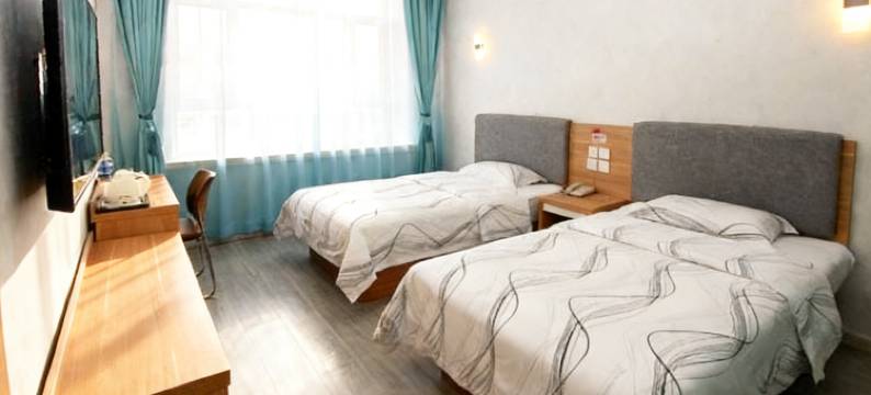 都市118连锁酒店(乌兰浩特五一广场店)图片