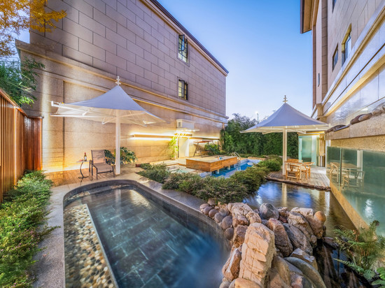 昆明江野度假酒店(滇池大观公园店)