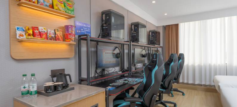 雷神电竞酒店(南京溧水石湫大学城店)图片