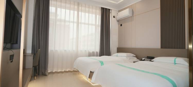 澜韵•YIXIANHOLIDAYSPA酒店(锦州义县朱瑞广场义县站店)图片
