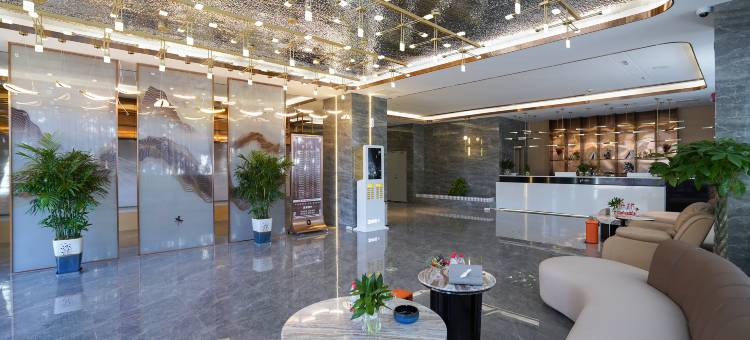 云鼎大酒店(澜沧客运站妇幼医院店)图片