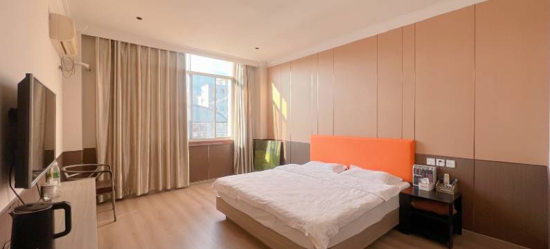 建水阳阳酒店(古城小火车店)图片