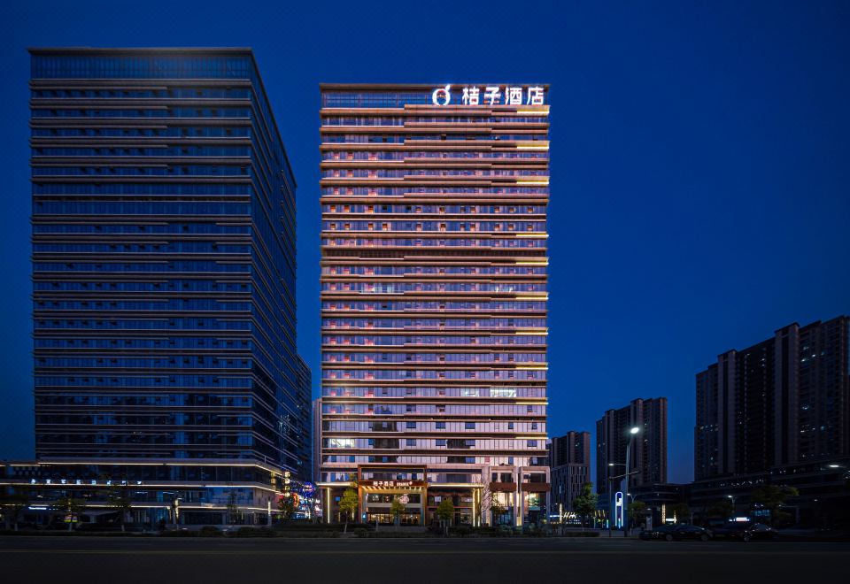 桔子酒店(南昌西站国际博览城店)外景图