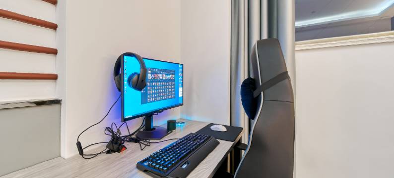 南通薇爱电竞酒店图片