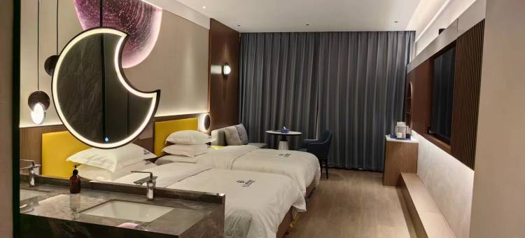 噶尔云上星空酒店图片