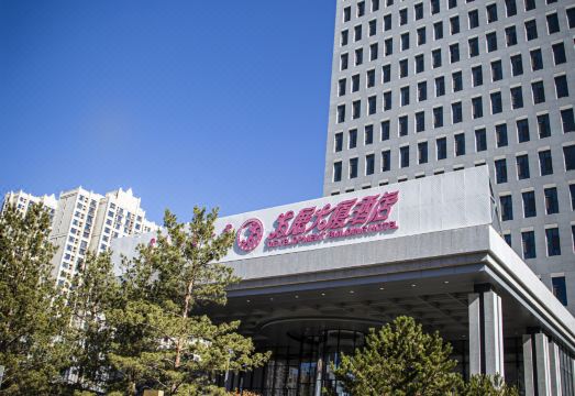 呼和浩特发展大厦酒店（会展中心区政府店）外景图