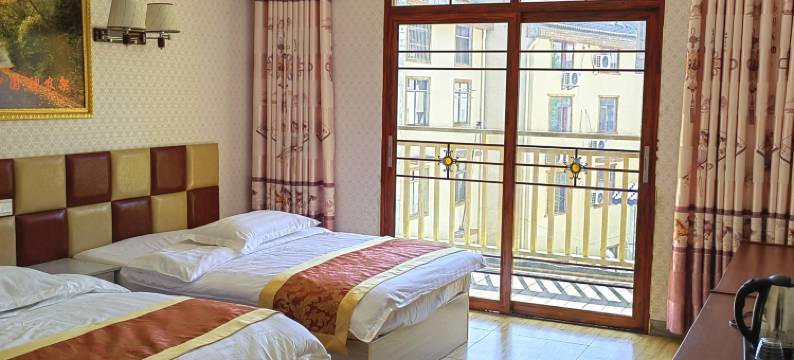 神农架一家人酒店图片