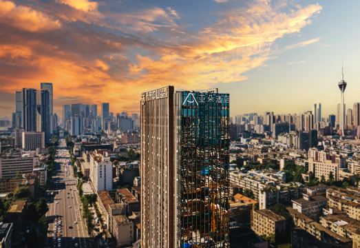 成都太古里未来中心亚朵酒店外景图