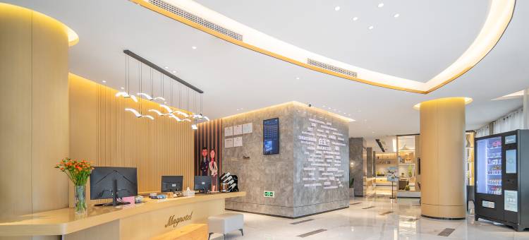 白玉兰酒店(宁德福鼎中汇广场店)图片