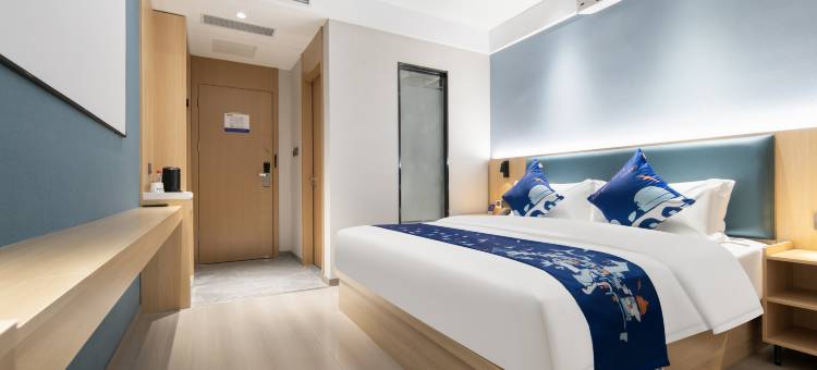 雅斯特酒店(藏龙岛湖北美术学院店)图片