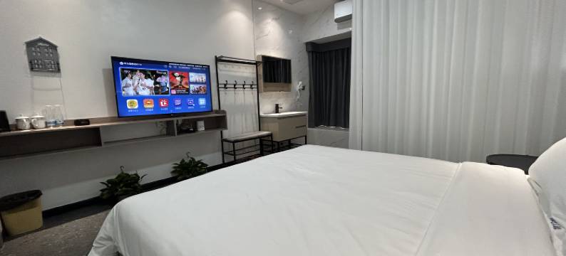 徍家智能体验客房(寮步石步牌坊店)图片