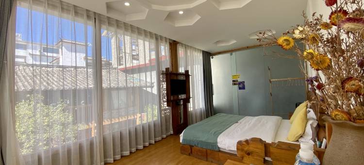 丽江爱游一号民宿图片