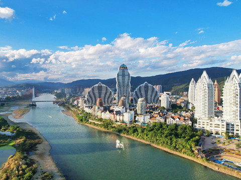 孔雀城景兰星光酒店(景洪市告庄星光夜市店)