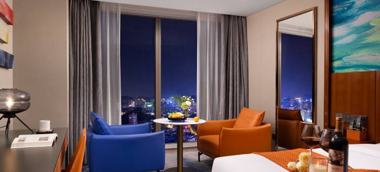 See City·雲翼高空酒店(贵阳甲秀楼民生路店)图片