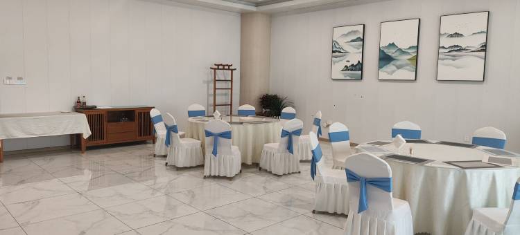 康健城智慧酒店(泸州金融中心西南医科大学附属医院店)图片